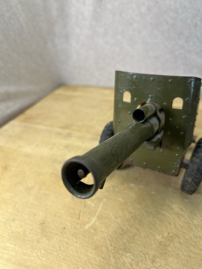 Vintage Tin Friction Jeep W/ Toy Working Spring Howitzer Gun