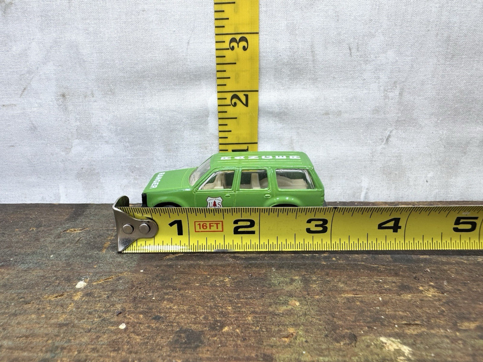 US Forest Service Ranger Ford Explorer Maisto 1/64 Scale Die-Cast Mint Loose C87