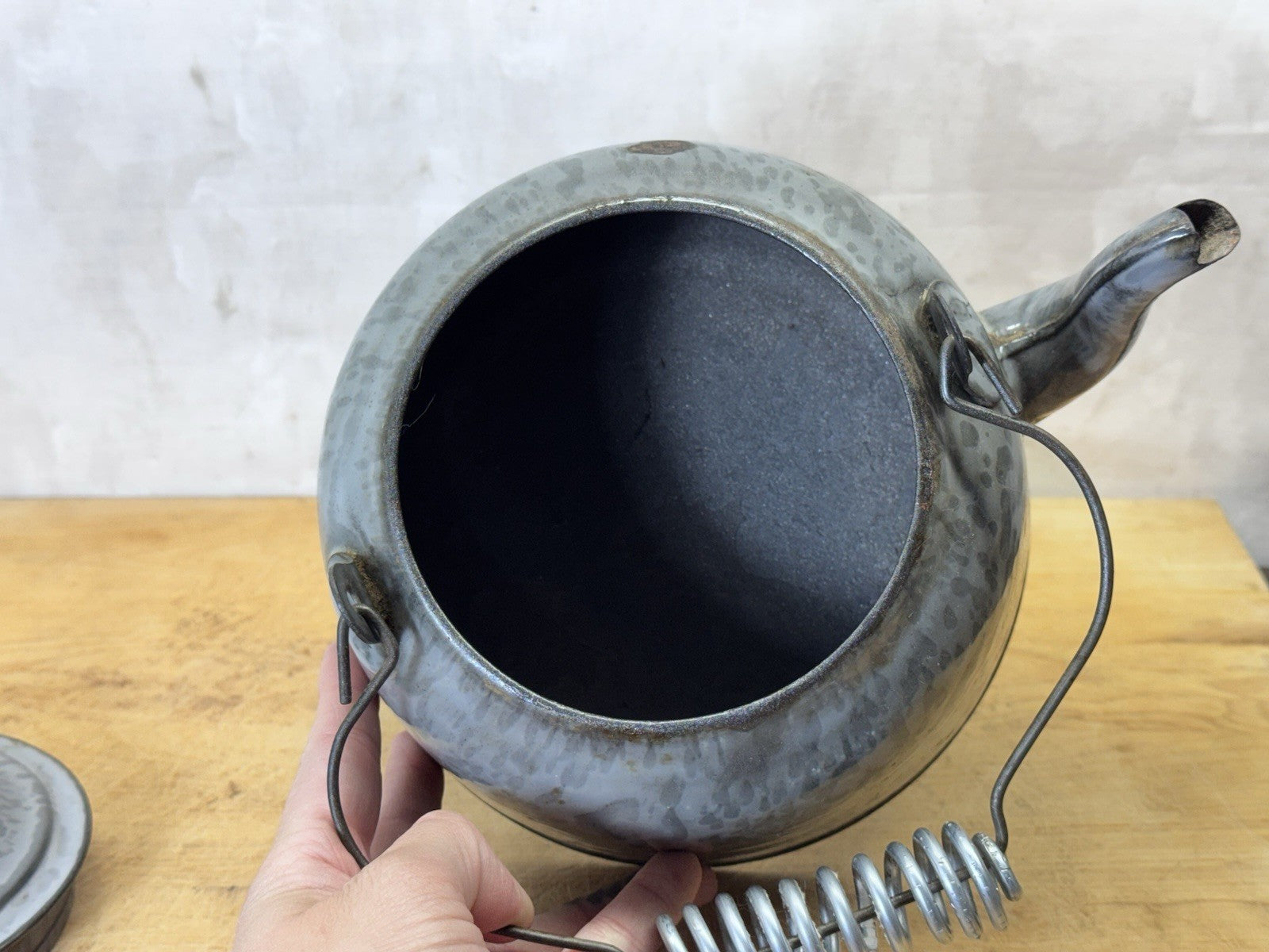 Grey French Swirl Splatter Enamelware Tea Pot Vtg #S-1872