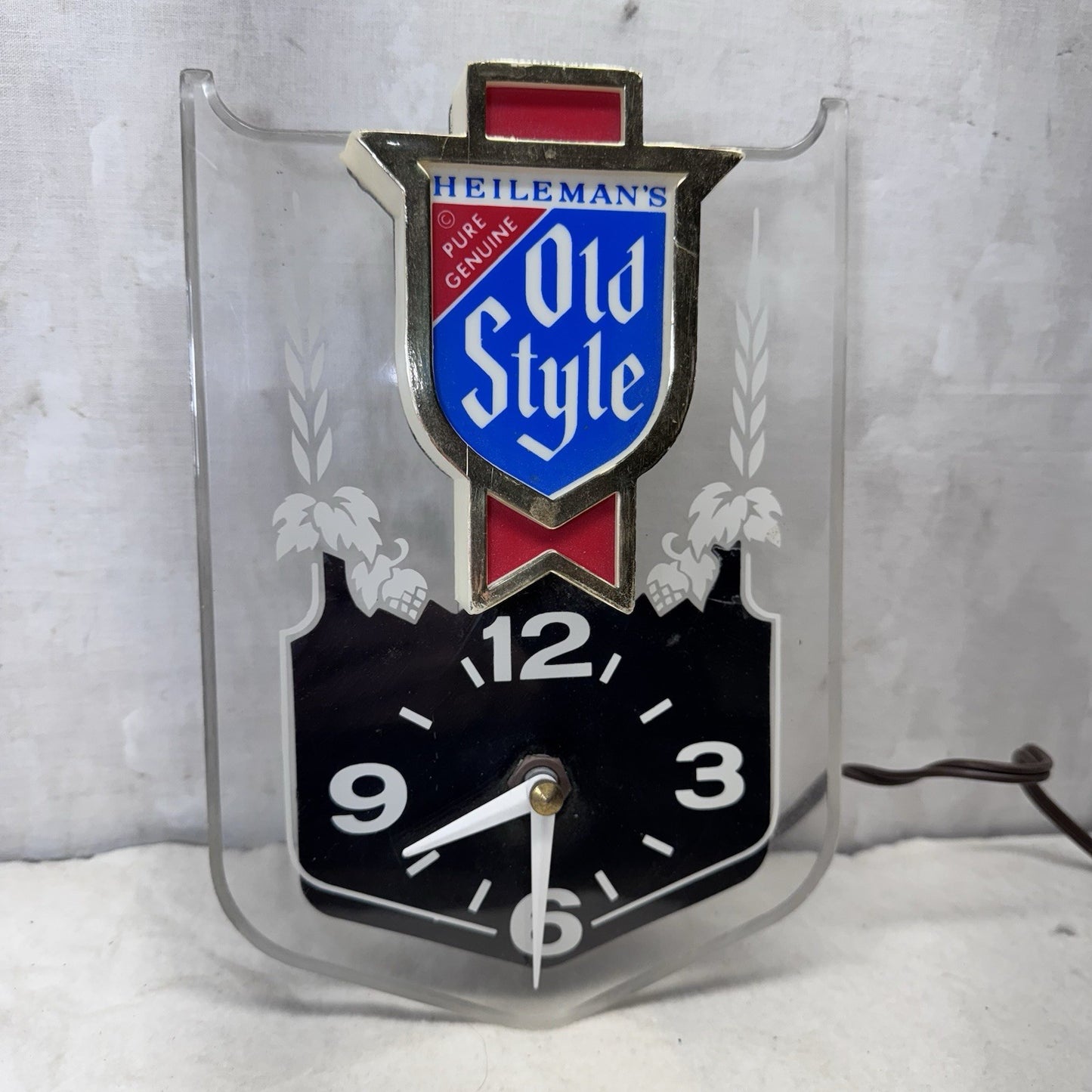 Heilemans Old Style Working Beer Sign Vintage