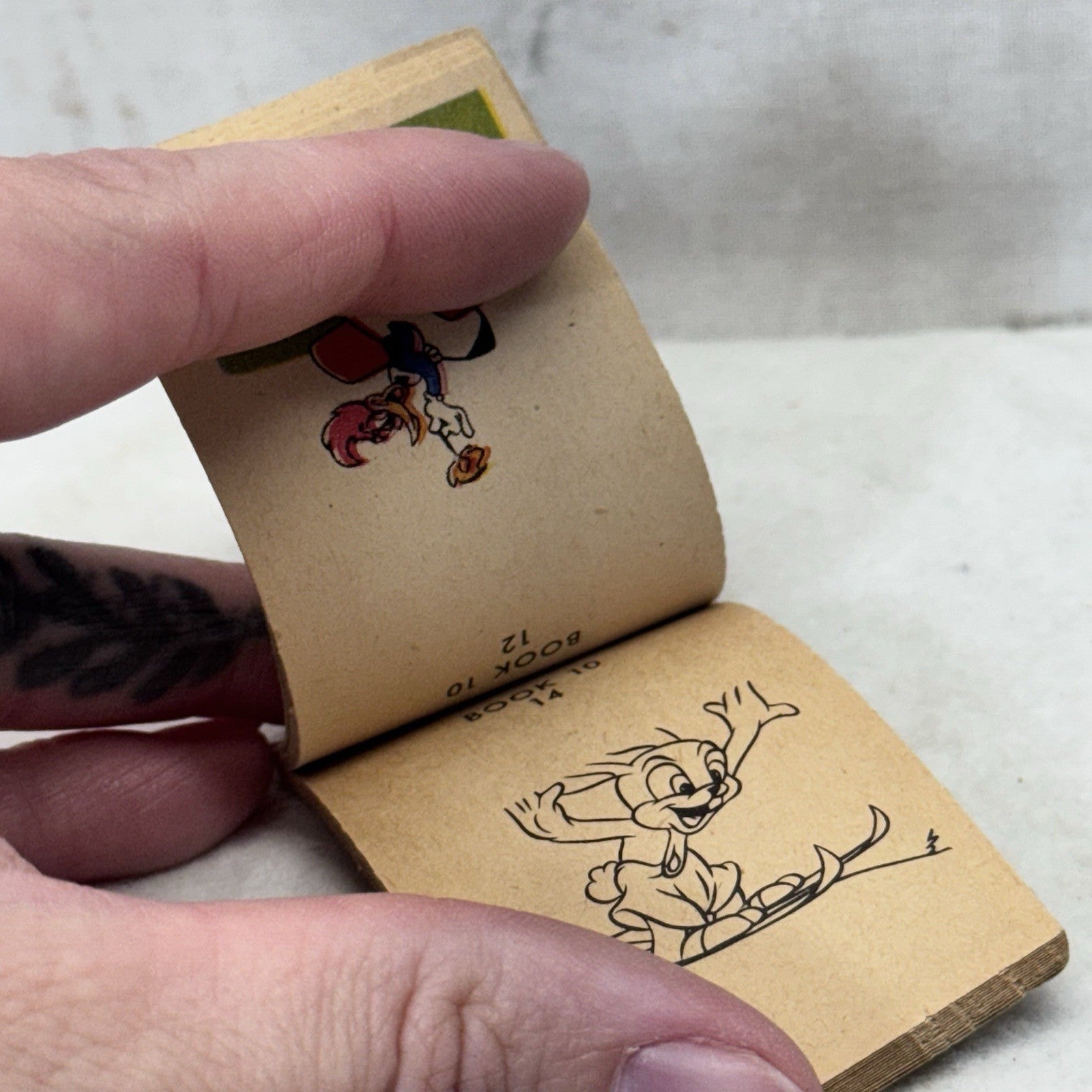 Oswald The Rabbit Woody Woodpecker Mini Flip Movies Grape Nuts Flakes Prize VTG