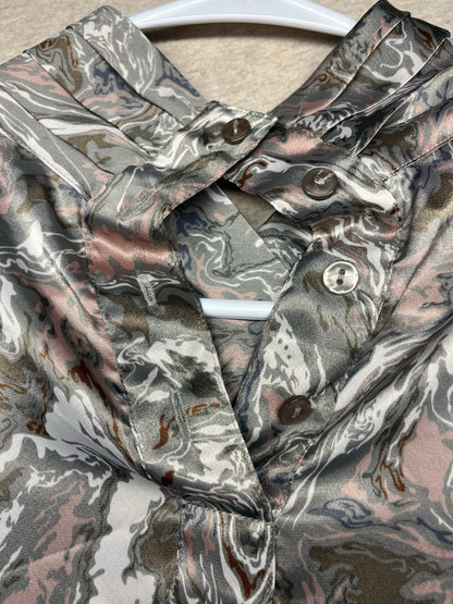 1980s Women’s 3/4 Sleeve  Brown Print Nylon Top Padded Shoulders