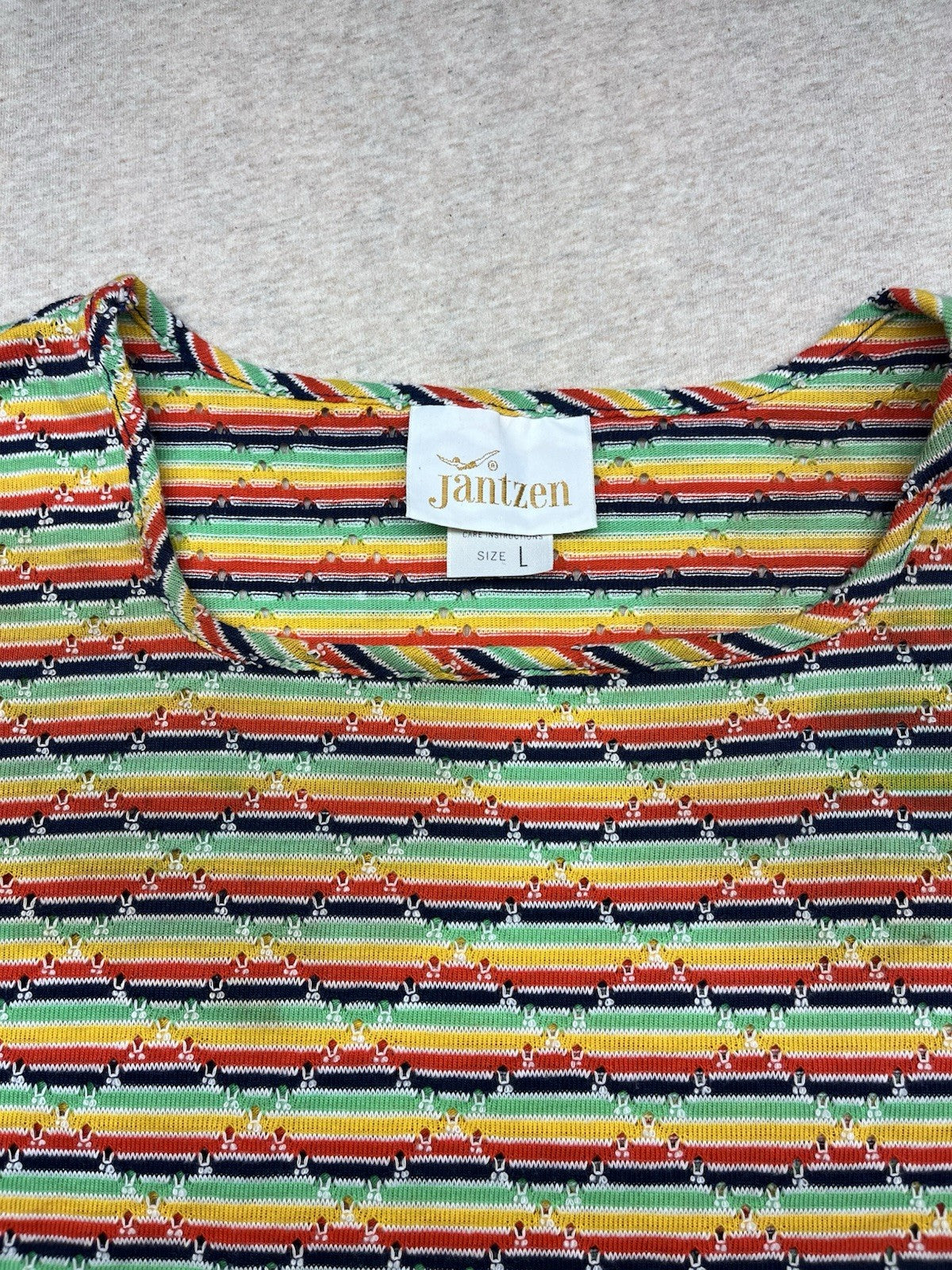 1970s Women’s Knit Striped S Sleeve Top