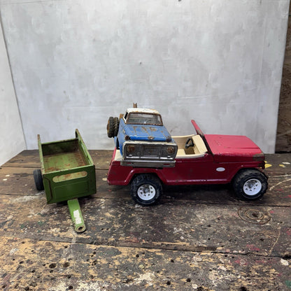 Junkyard Metal Vehicles Vintage Parts Jeep Truck Trailer