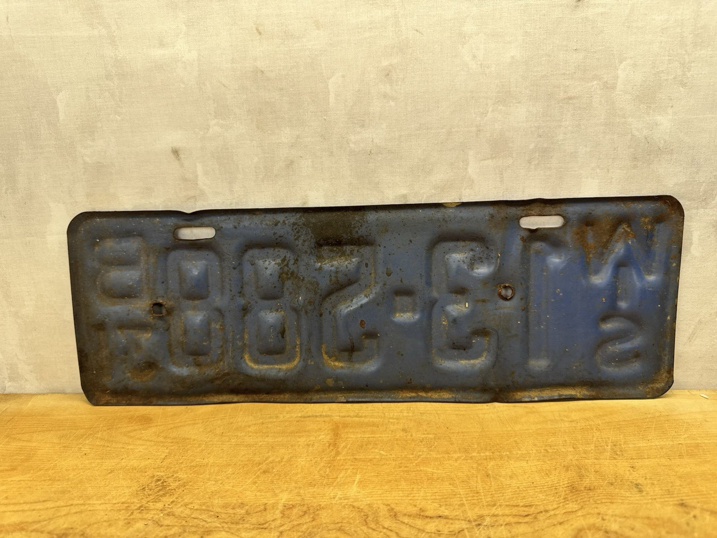 1931 Wisconsin License Plate #1132