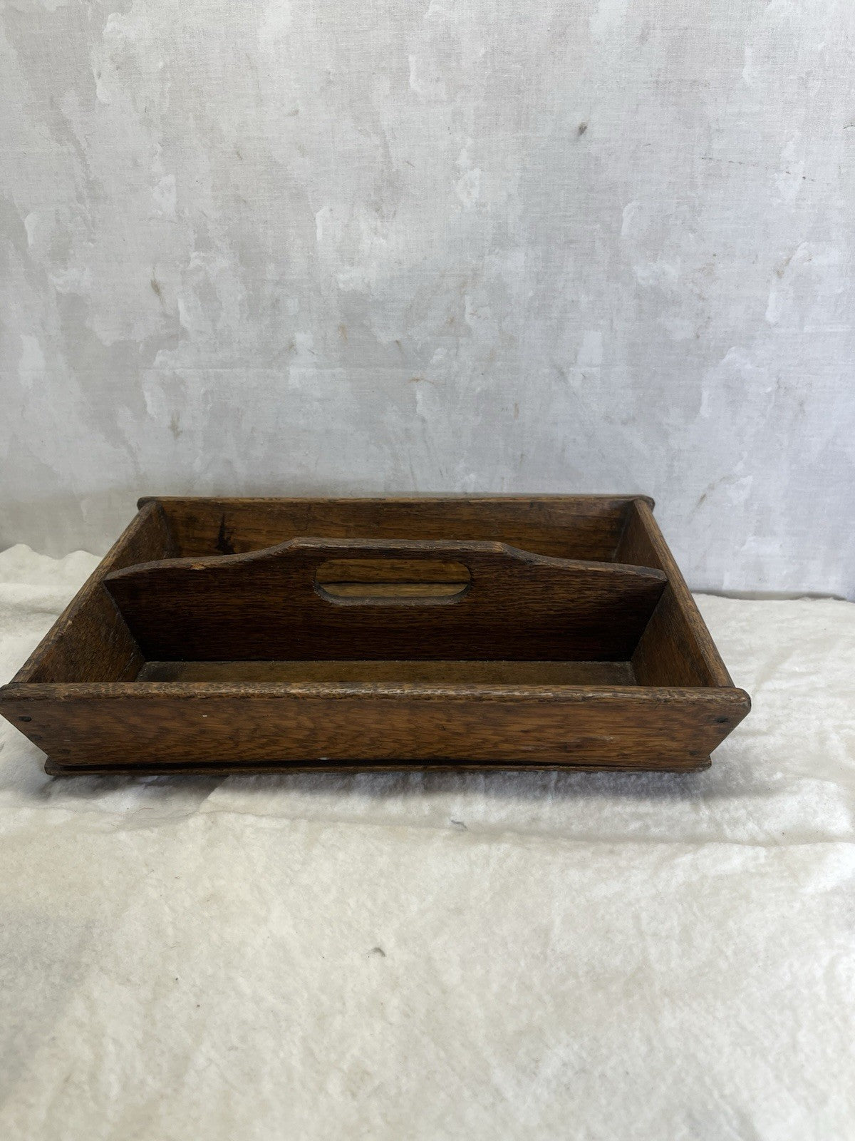 Primitive Wood Tapered Caddy With Handle