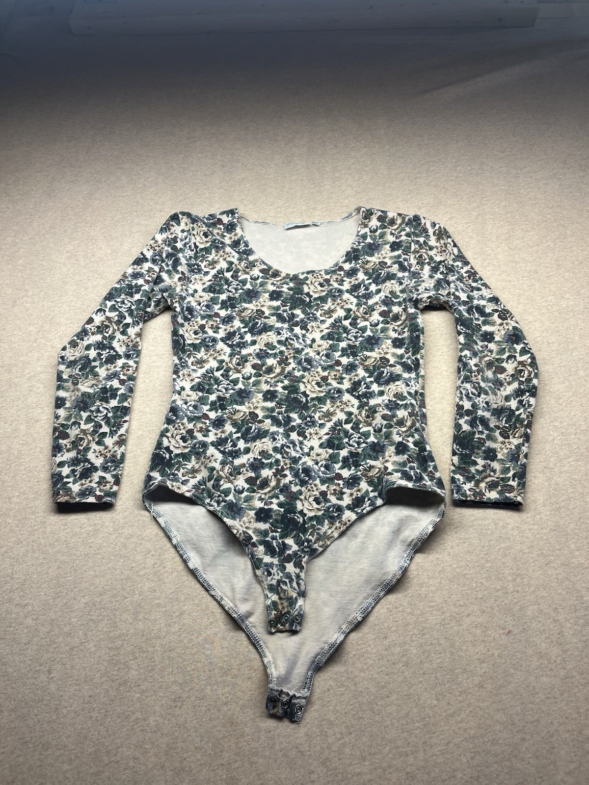 1980-90s Women’s Flowered L Sleeve Knit Body Suit