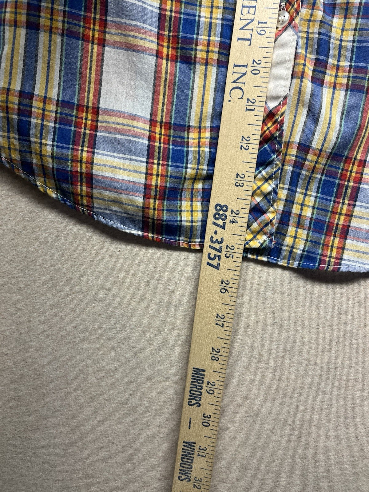 1960s, 70s Women’s Ruffled Plaid L Sleeve Cotton Top