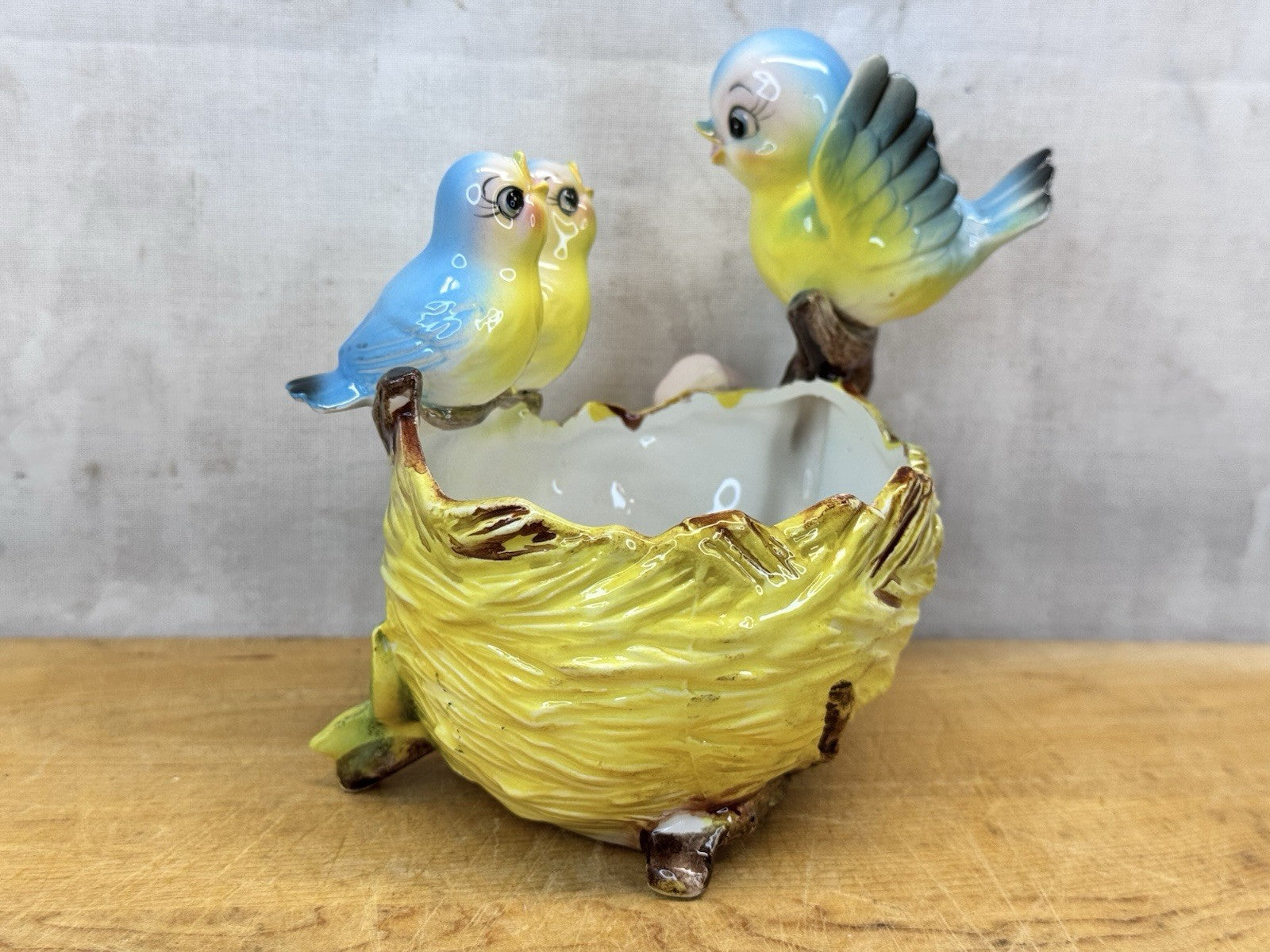 Norcrest Three Bluebirds On A Nest Excellent Condition #1083