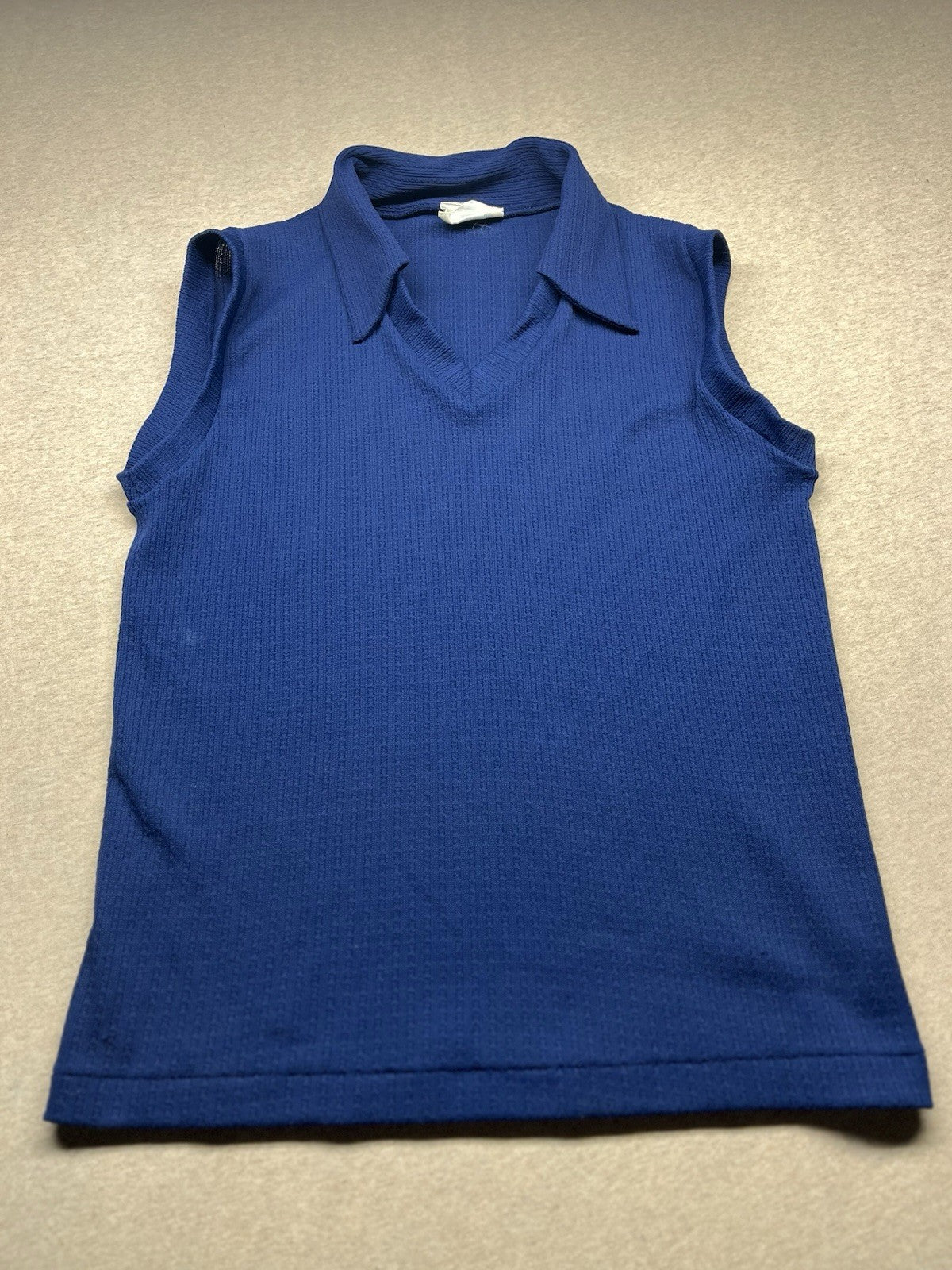 1970-80s Women’s Sleeveless Blue Knit Top