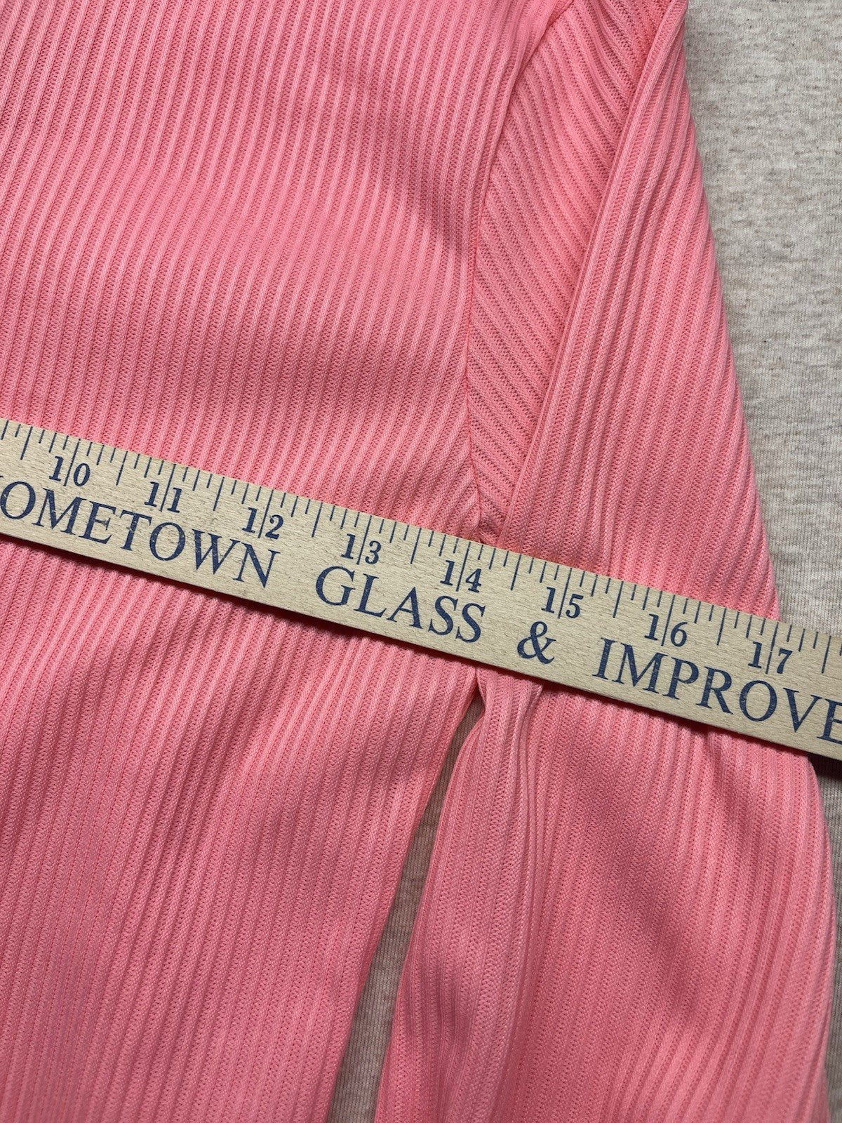 1960s Women’s Knit Peach L Sleeve Back Zipper 