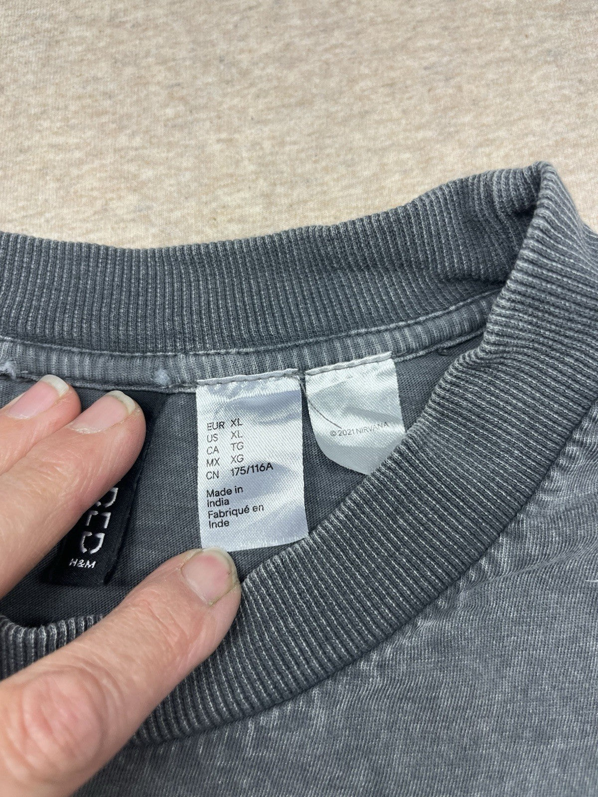 Nirvana H & M Divided XL Tshirt