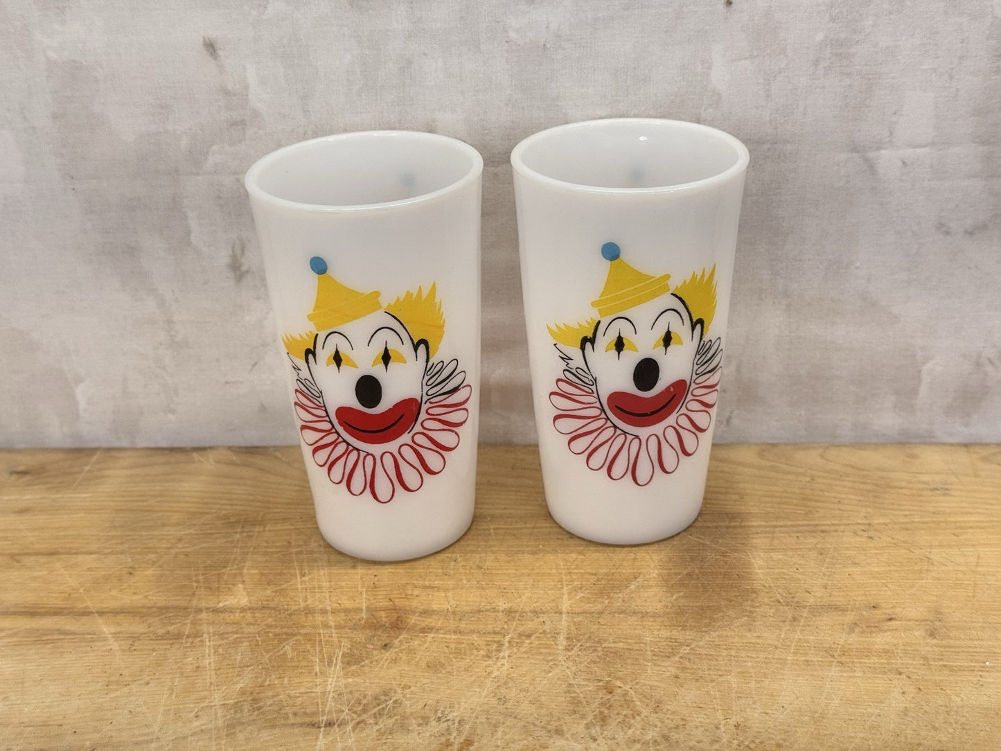 Hazel Atlas Carnival Clown Cups 2 Milk Glasses Vtg