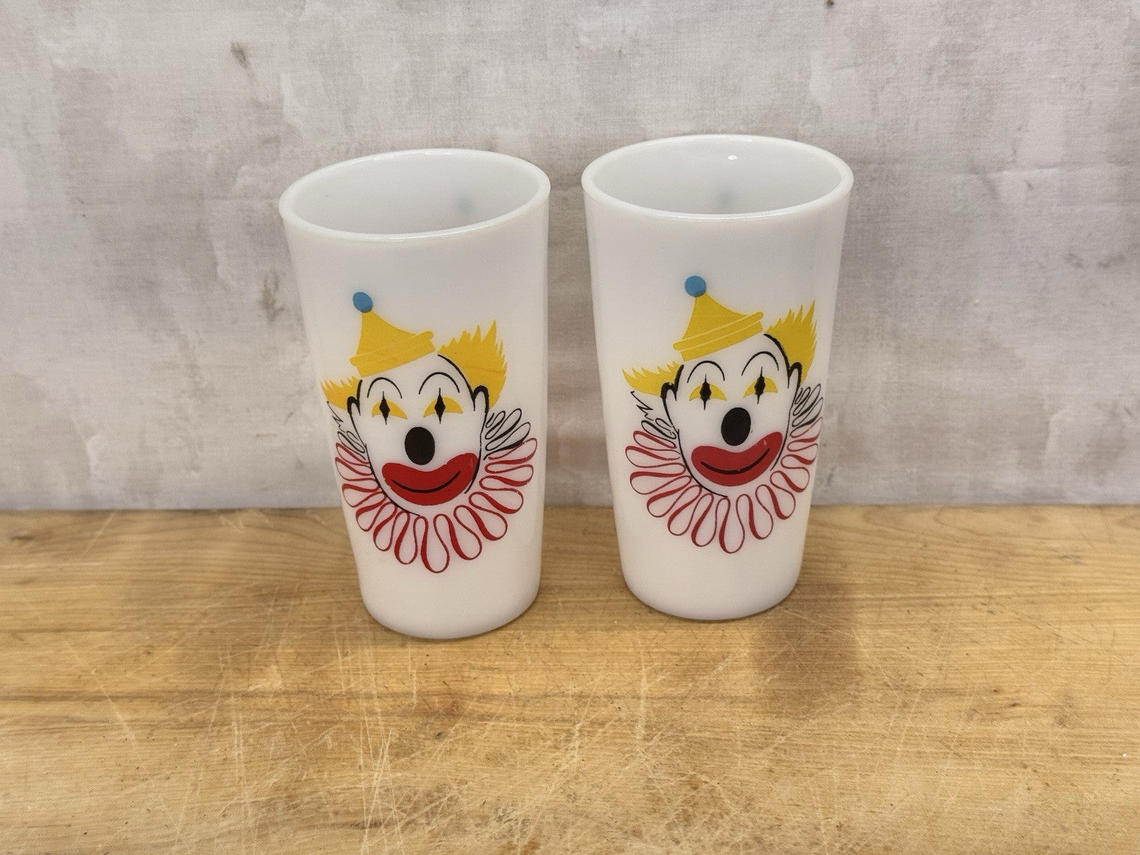Hazel Atlas Carnival Clown Cups 2 Milk Glasses Vtg