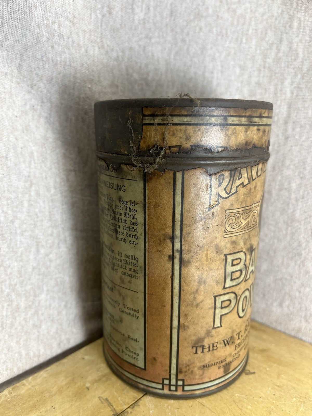 Raleigh’s Vintage Baking Tin Empty