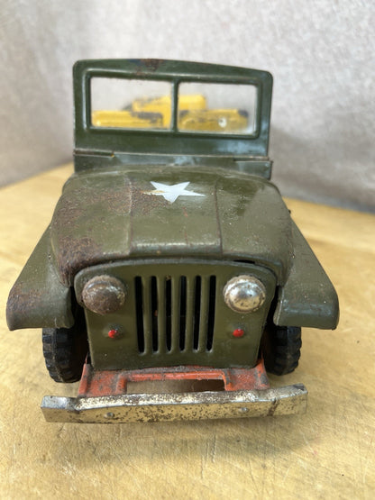 Vintage Tin Friction Jeep W/ Toy Working Spring Howitzer Gun