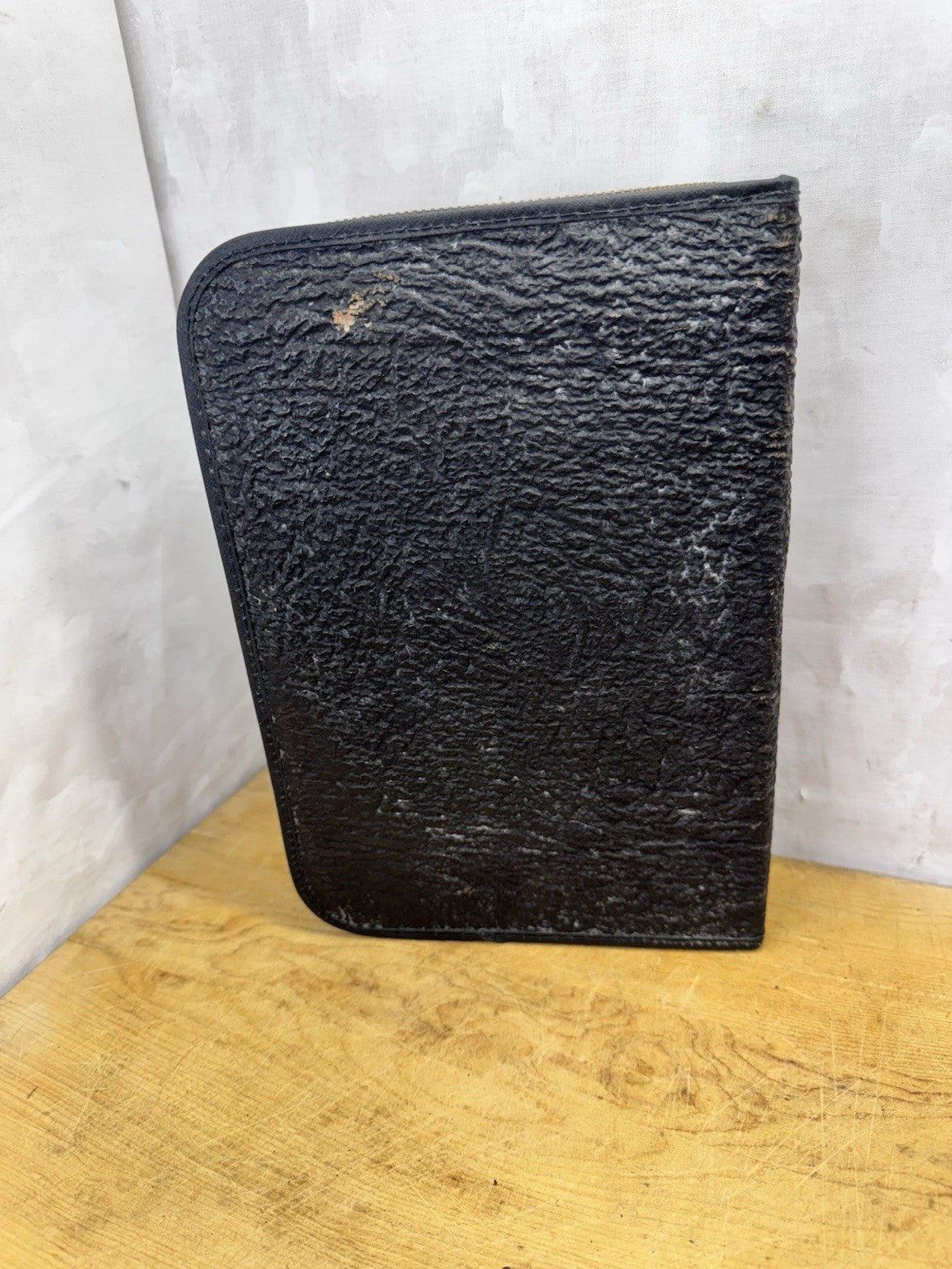 Antique Gentleman Grooming Kit New Old Stock Vintage Leather Case #1114