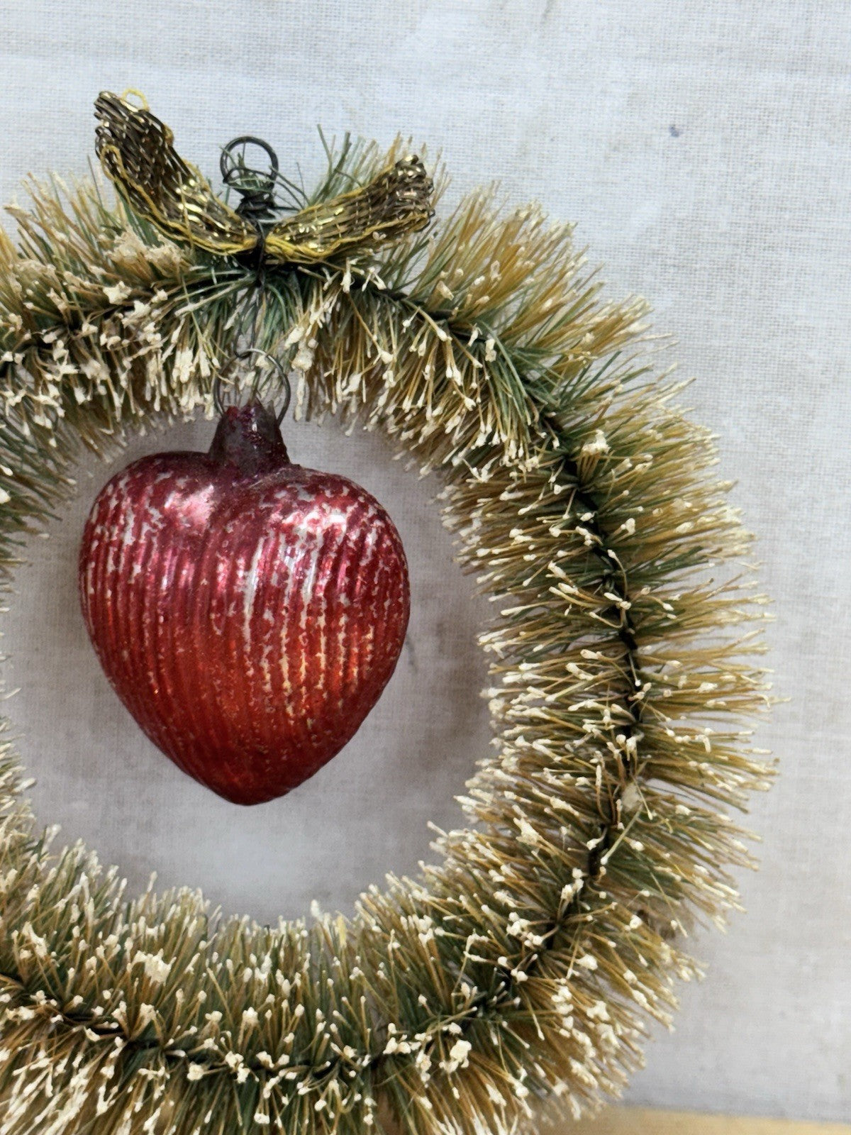 Victorian Ornament #1151