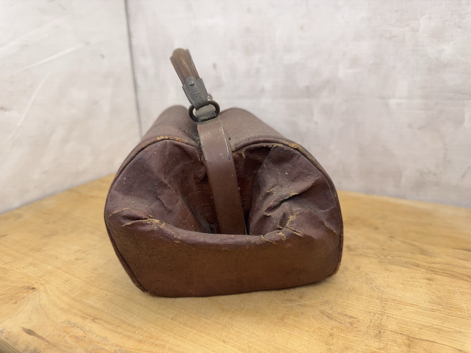 Vintage Purse #1093