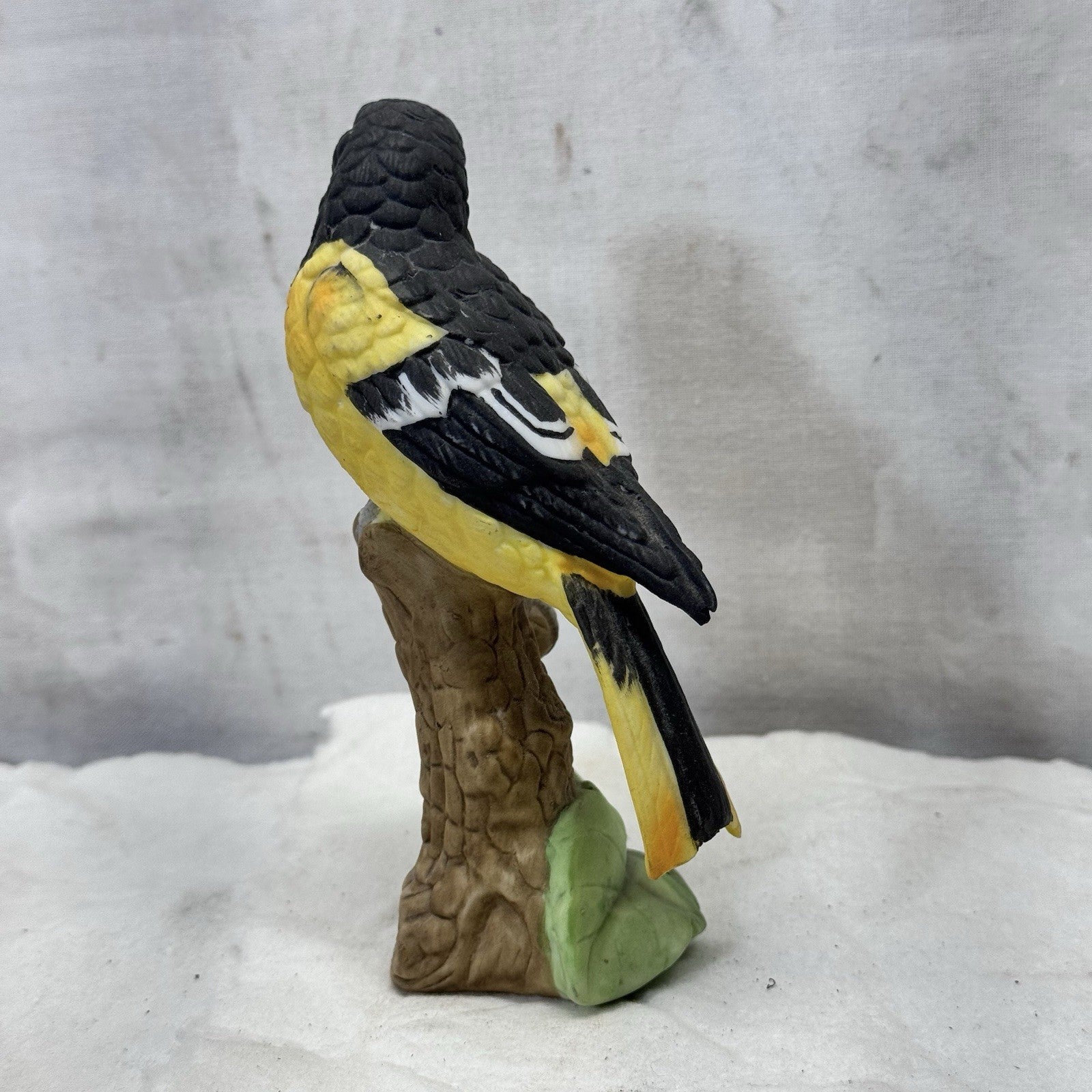 Lefton Porcelain Oriole Bird Figurine Japan Vintage