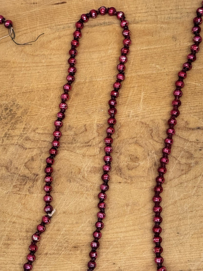 Red Antiqued Glass Beaded Garland 9 Ft #1212