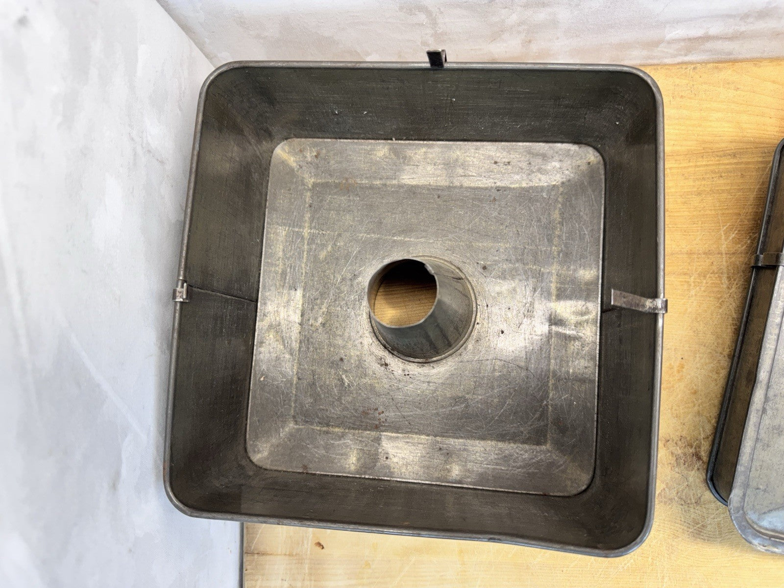 Antique Angel food Tin Mold With Lid  #1494
