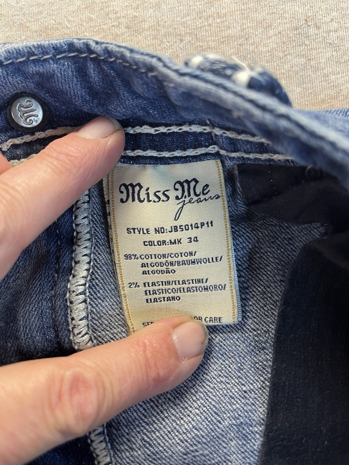 Miss Me Boyfriend Capri 28 Jeans