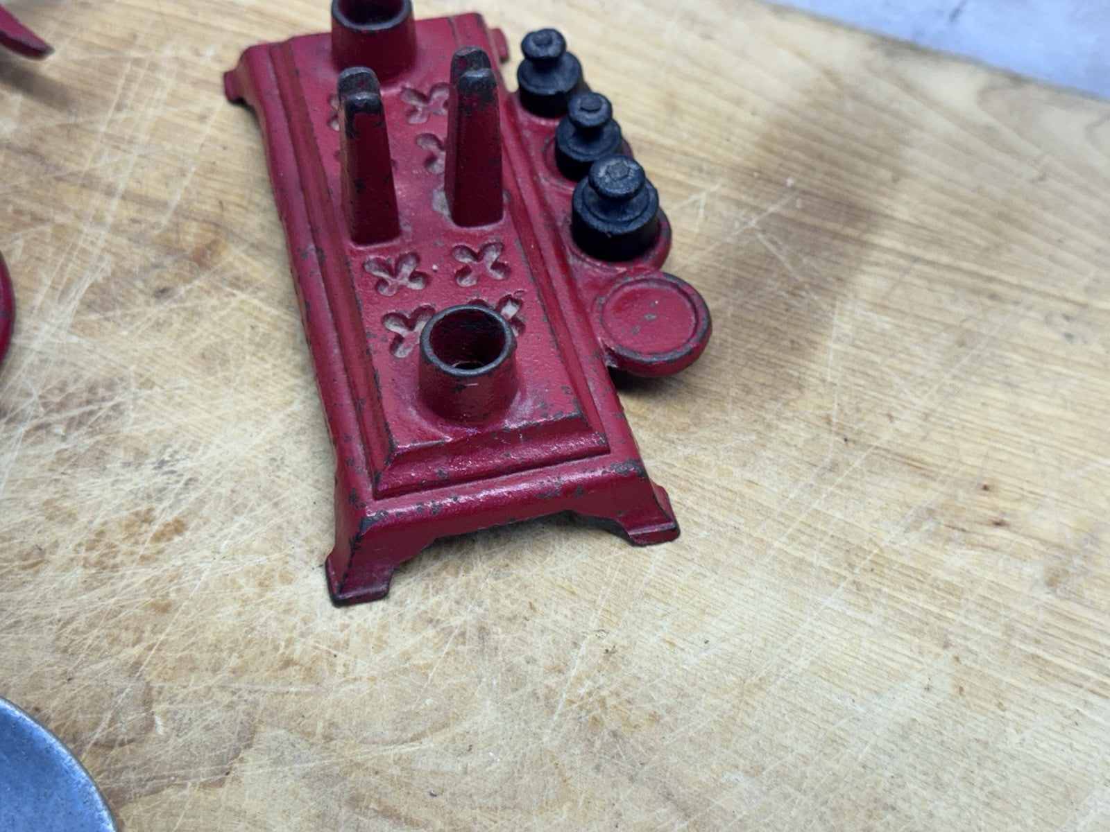 Salesman Sample Scale Antique #1435