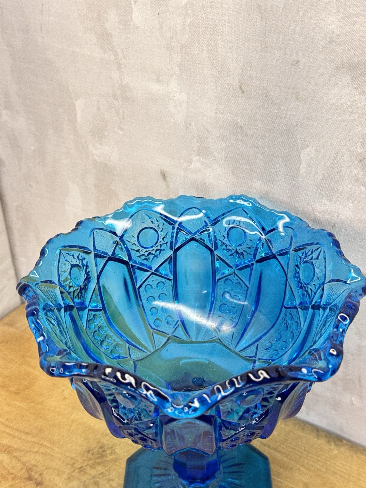 Vintage LE Smith Stars And Bars Turquoise Aqua Blue Glass Pedestal Compote Dish