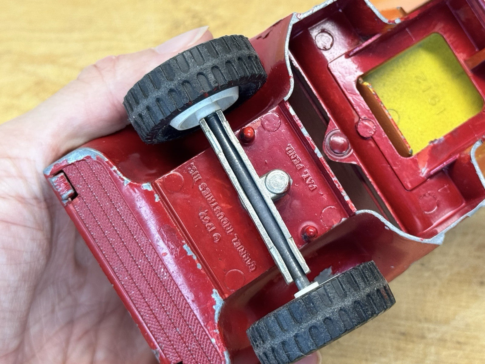 Vintage Hubley Metal Dump Truck Toy #S-1692