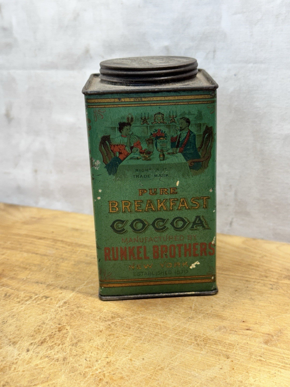 Cocoa Tin Runkel Brothers Antique Green #1468