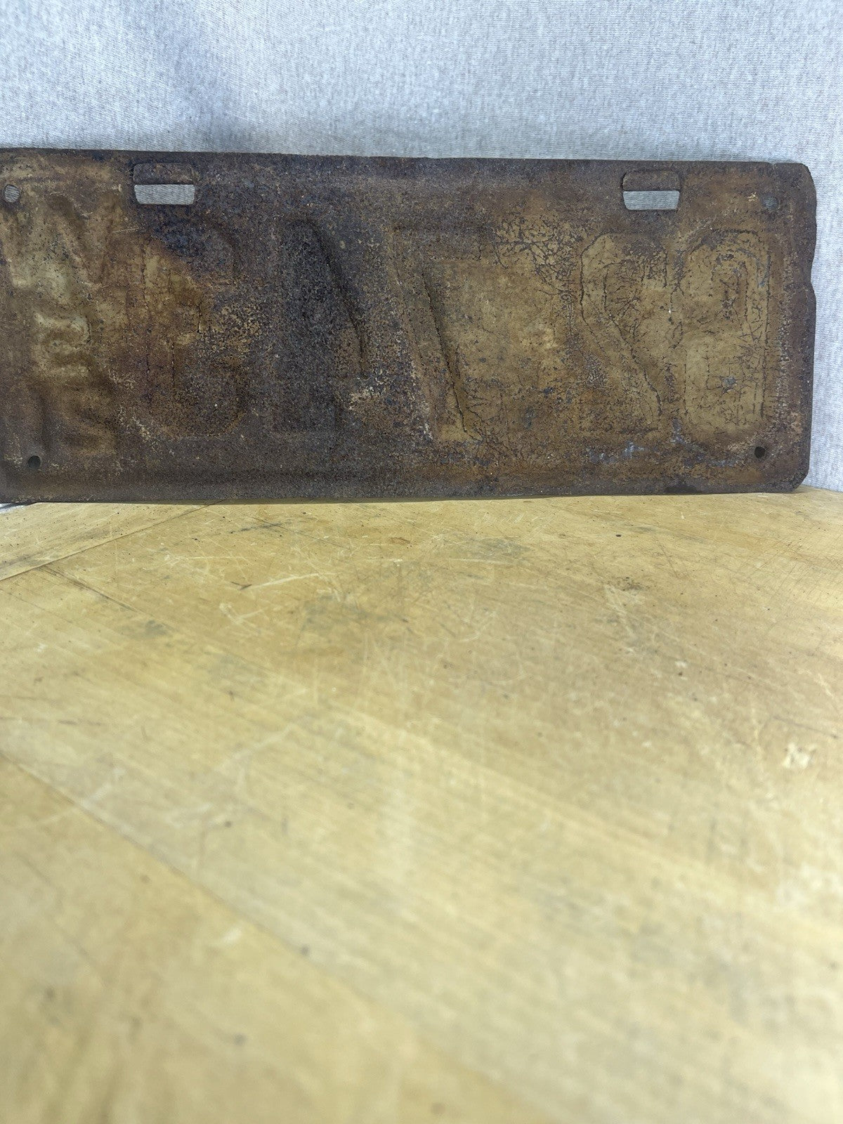 1921 Wisconsin License Plate 62-743