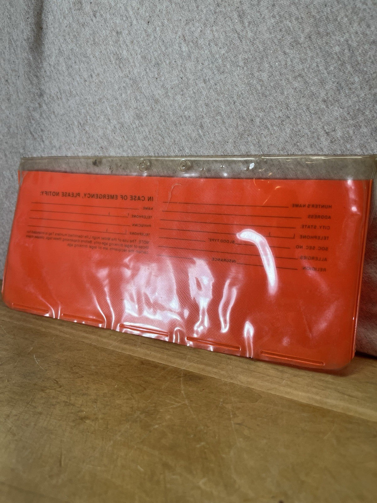 Backtag Holder Vintage
