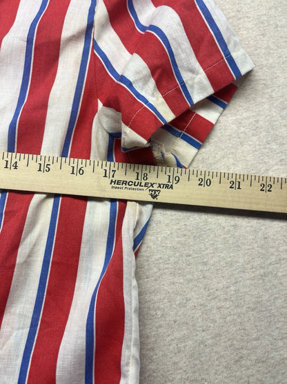 1970s Women’s Red White Blue Striped S Sleeve Cotton Shirt