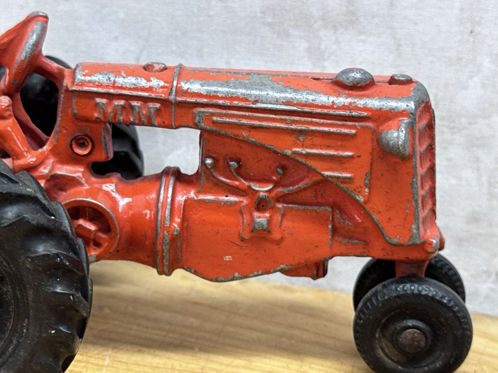 Red Tractor Vintage MM #1202