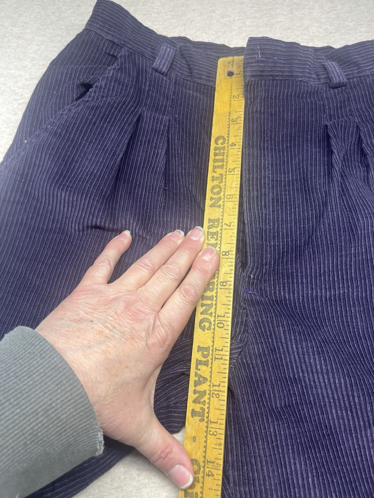 1980s Women’s Purple Corduroy Jeans