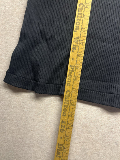 1970s Women’s Black Sleeveless Knit Top