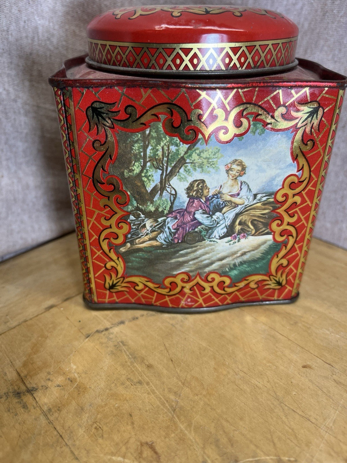 England Vintage Empty Tea Tin