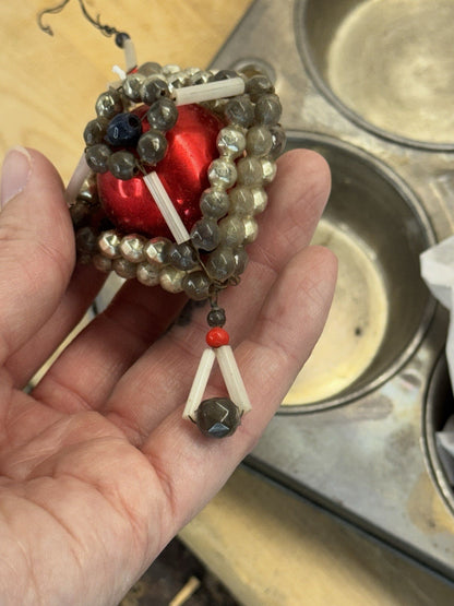 Victorian Glass Bead Ornament #1576