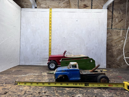 Junkyard Metal Vehicles Vintage Parts Jeep Truck Trailer