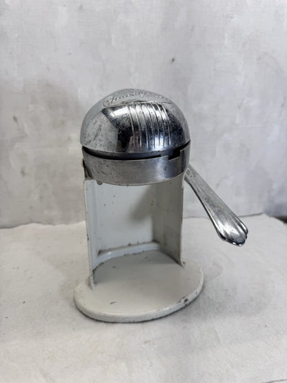 Juice-O-Mat Vintage Hand Juicer