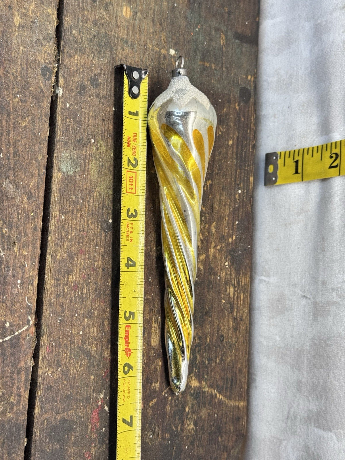 Spiral Icicle Ornament Vtg #1350