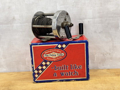 shakespeare fishing reel W/box Vintage #1070