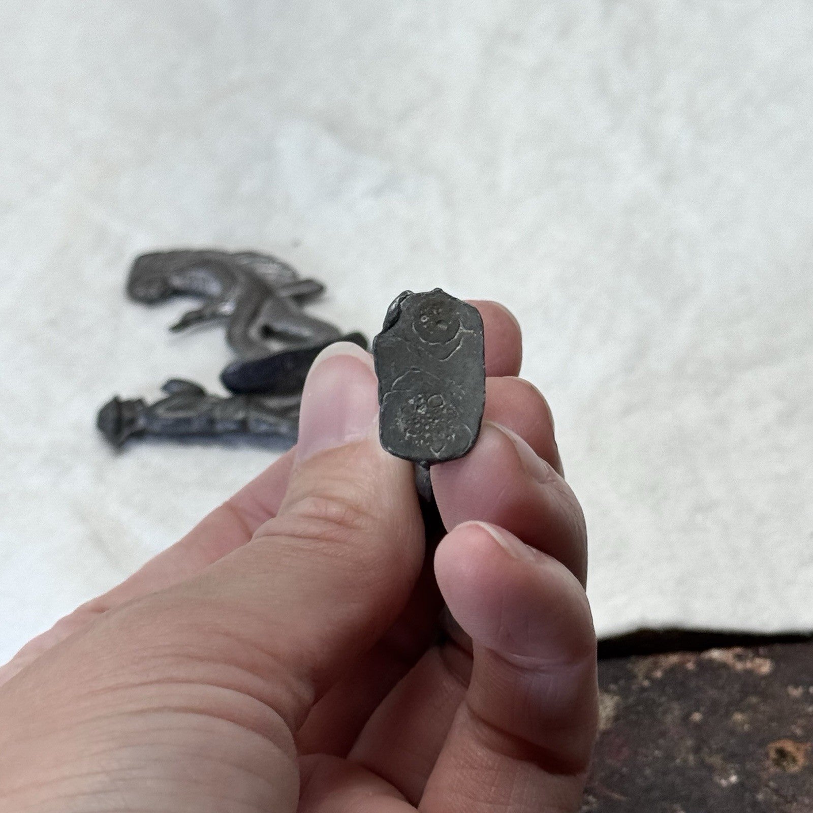 Metal Mini Soldiers & Indian Figures Vintage