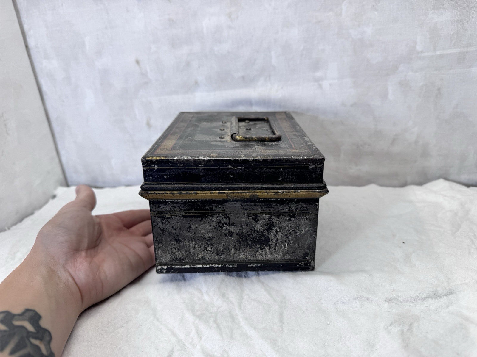 Metal Vintage Money Box Rustic #S-2015