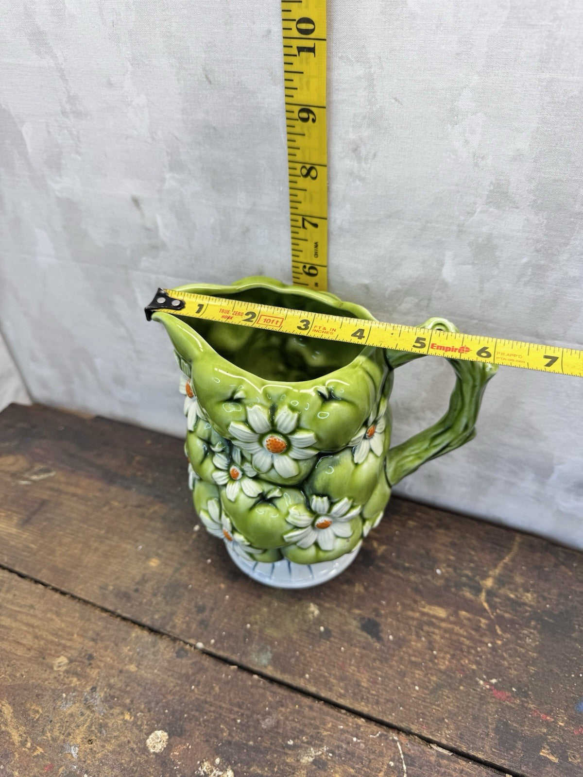 Vintage 1967 Inarco Daisy Green Pitcher #1477