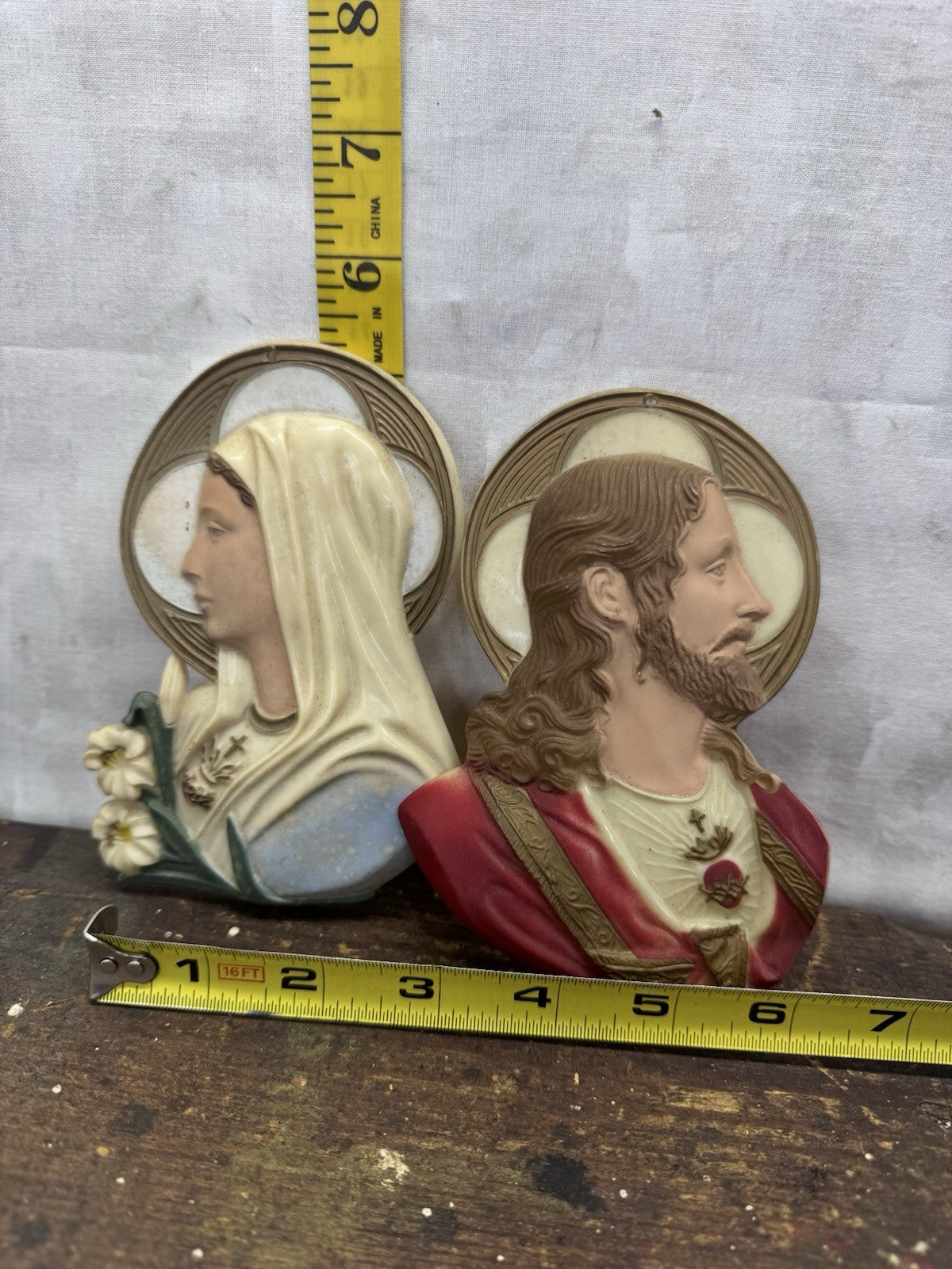 Mid Century Celluloid Religious Jesus And Mary Wall Plaques#1322