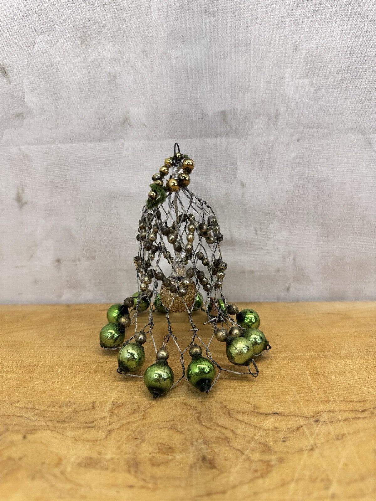 Mercury Bead Bell Ornament Victoria #1039