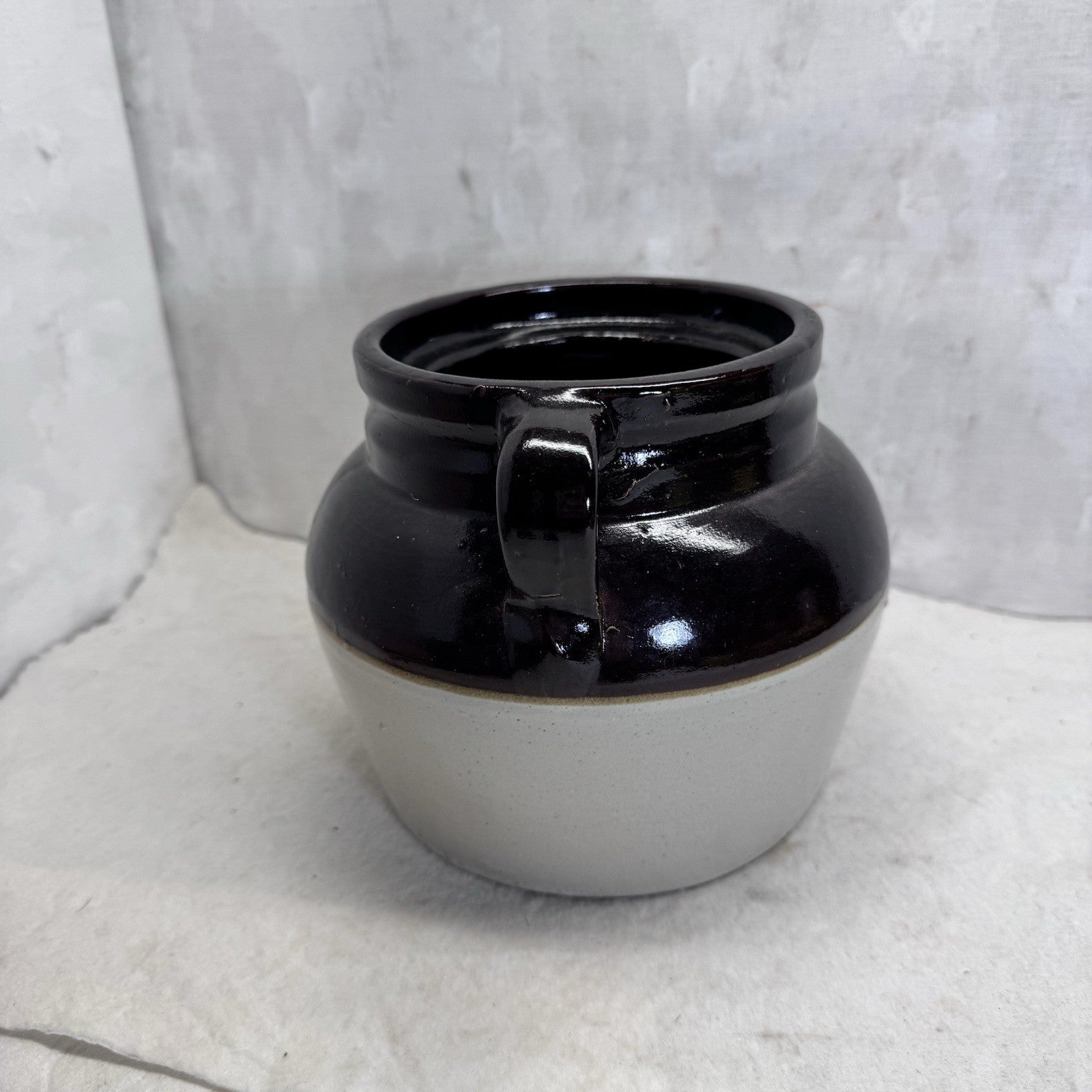 Vintage Stoneware Pot Red Wing No Lid 