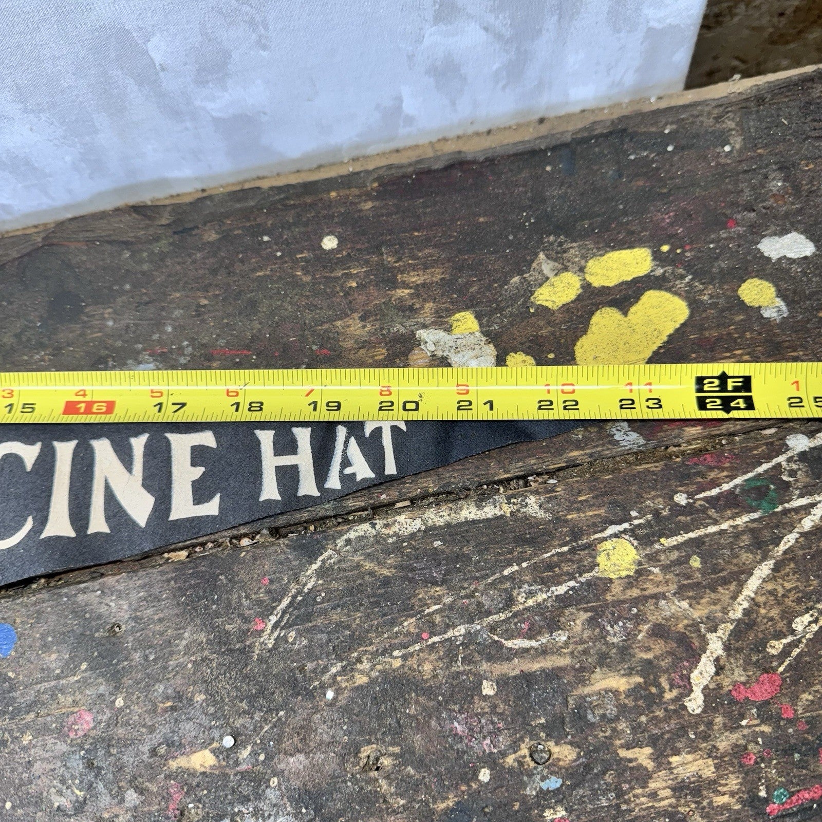 Medicine Hat Canada Vintage Fabric Pennant Banner Flag Souvenir 